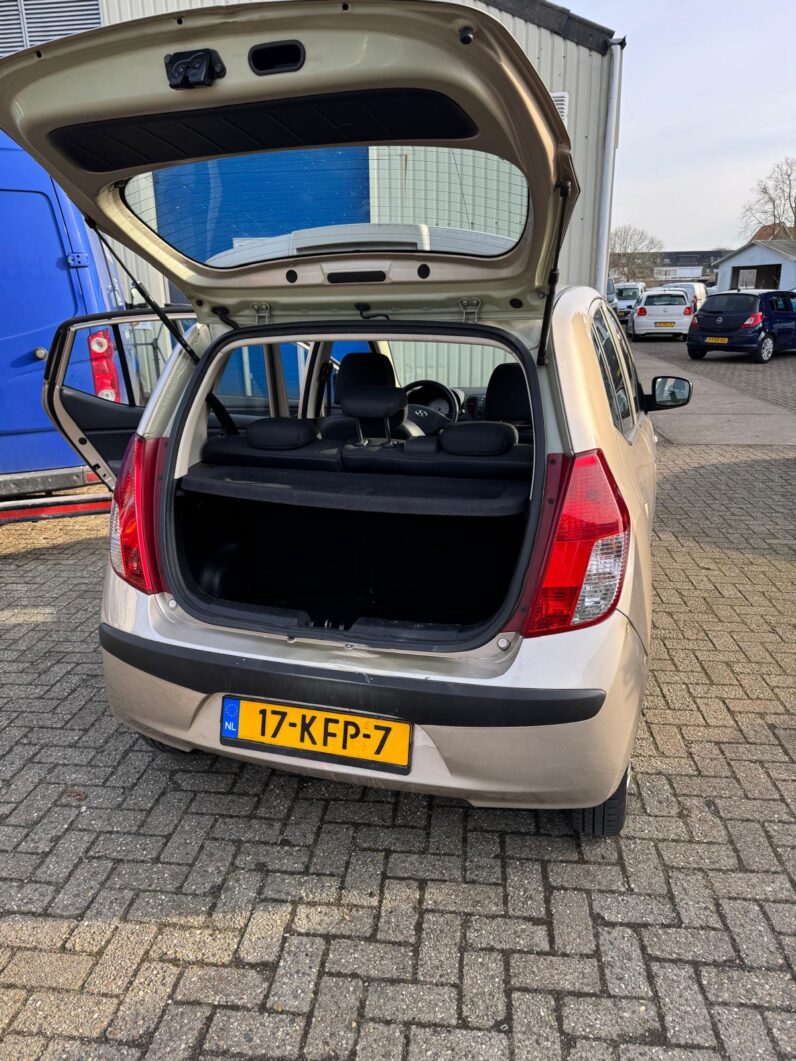 HYUNDAI I 10