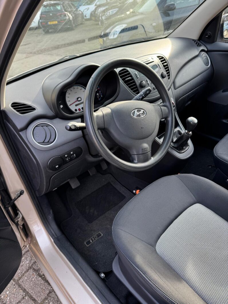 HYUNDAI I 10