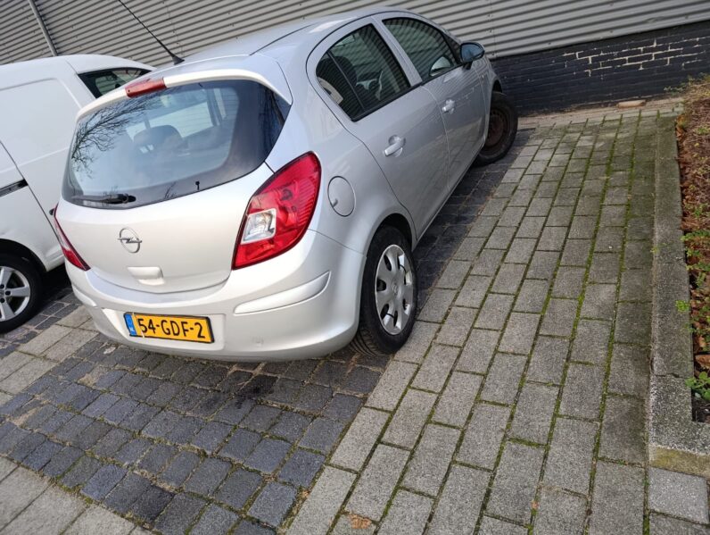 OPEL CORSA 2008